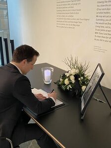 Oberbürgermeister Haase Kondolenzbuch H. Heidel