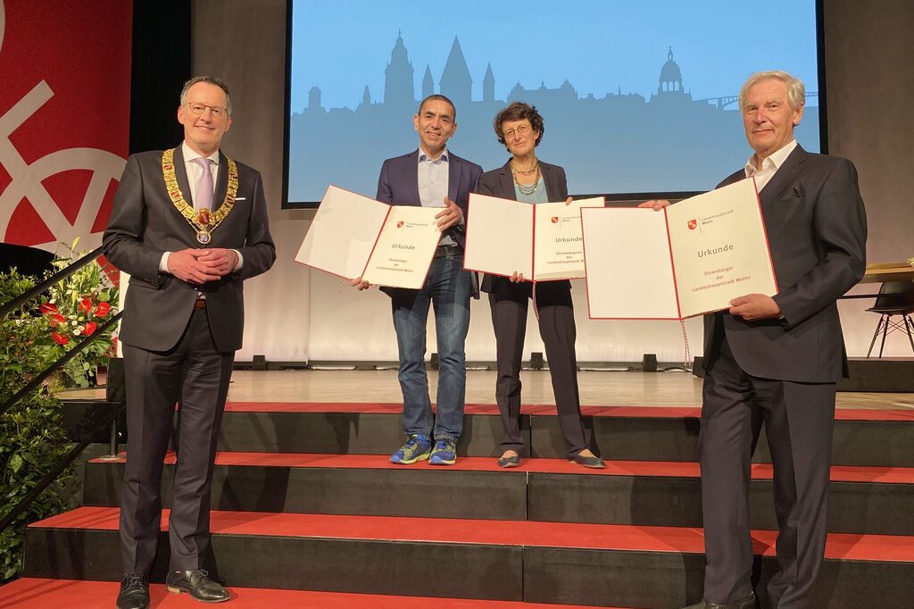 Die neuen Mainzer Ehrenbürger:innen