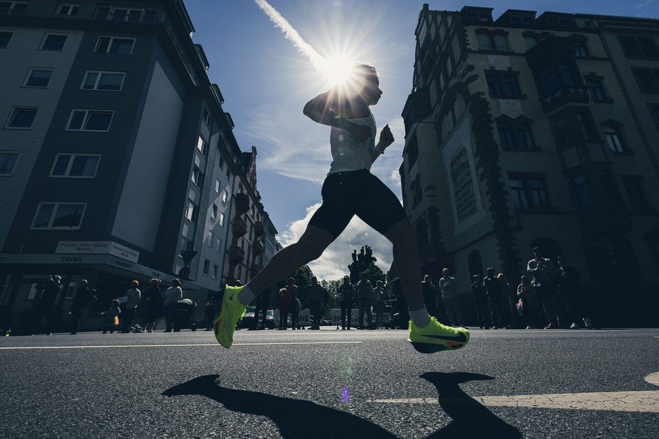 Zdjęcie nr 2: Start półmaratonu im. Gutenberga