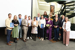 Zu sehen sind alle Preisträger:innen des Best Of Wine Tourism Awards 2026 © Carsten Costard