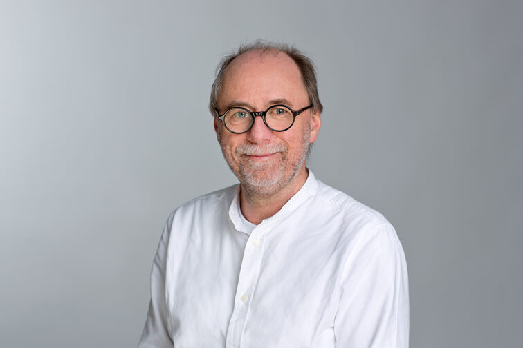 Dr. Gerhard Scholz