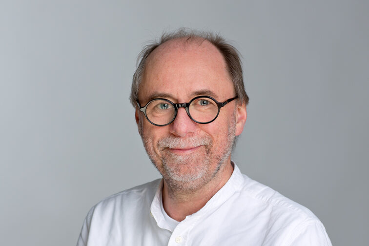 Dr. Gerhard Scholz